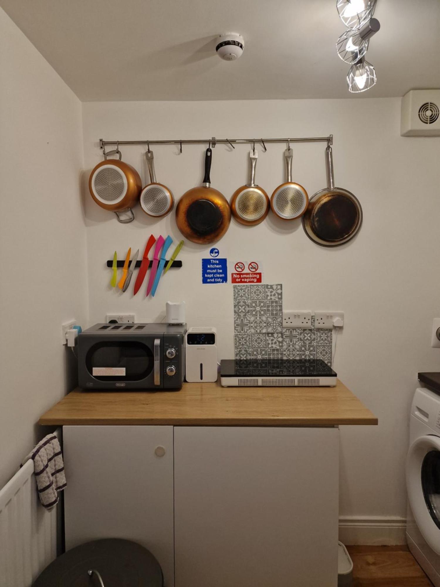 Hostel Aunty Katie'S House, Ni Tourist Board Certified & Located On The Main Oldpark Road To Belfast, With Free Continental Breakfast & Free Ultra Fast Sky Internet, Free Sky Sports & Free Sky Cinema, Self-Check In After 10Pm Gmt Exteriér fotografie