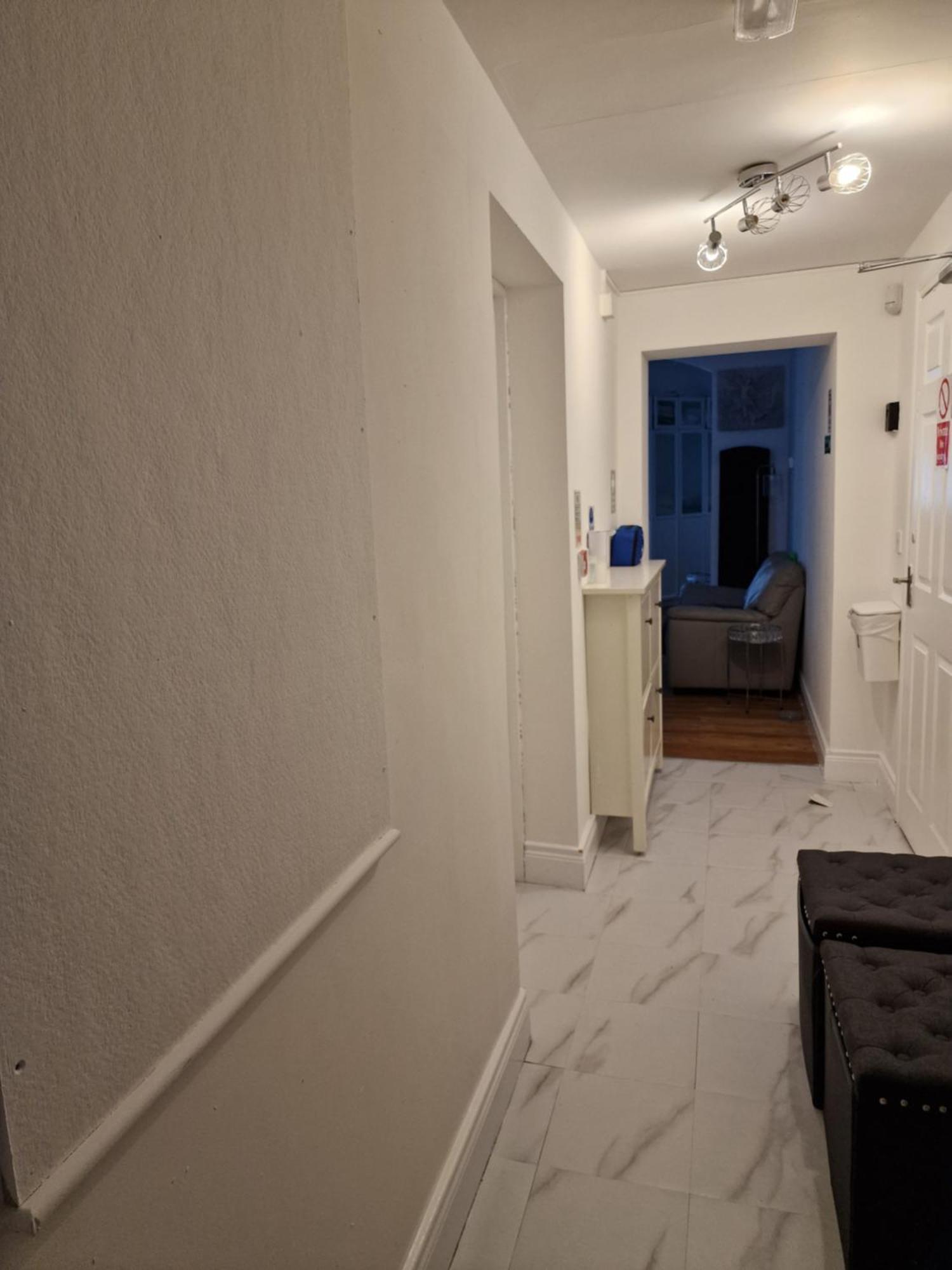 Hostel Aunty Katie'S House, Ni Tourist Board Certified & Located On The Main Oldpark Road To Belfast, With Free Continental Breakfast & Free Ultra Fast Sky Internet, Free Sky Sports & Free Sky Cinema, Self-Check In After 10Pm Gmt Exteriér fotografie