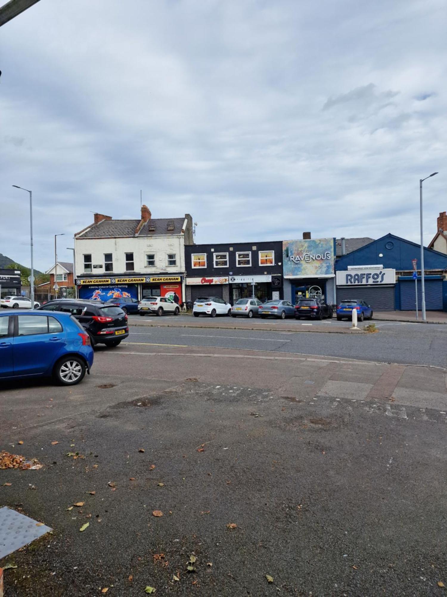 Hostel Aunty Katie'S House, Ni Tourist Board Certified & Located On The Main Oldpark Road To Belfast, With Free Continental Breakfast & Free Ultra Fast Sky Internet, Free Sky Sports & Free Sky Cinema, Self-Check In After 10Pm Gmt Exteriér fotografie